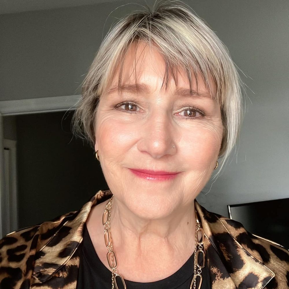 Meet your Posher, Linda